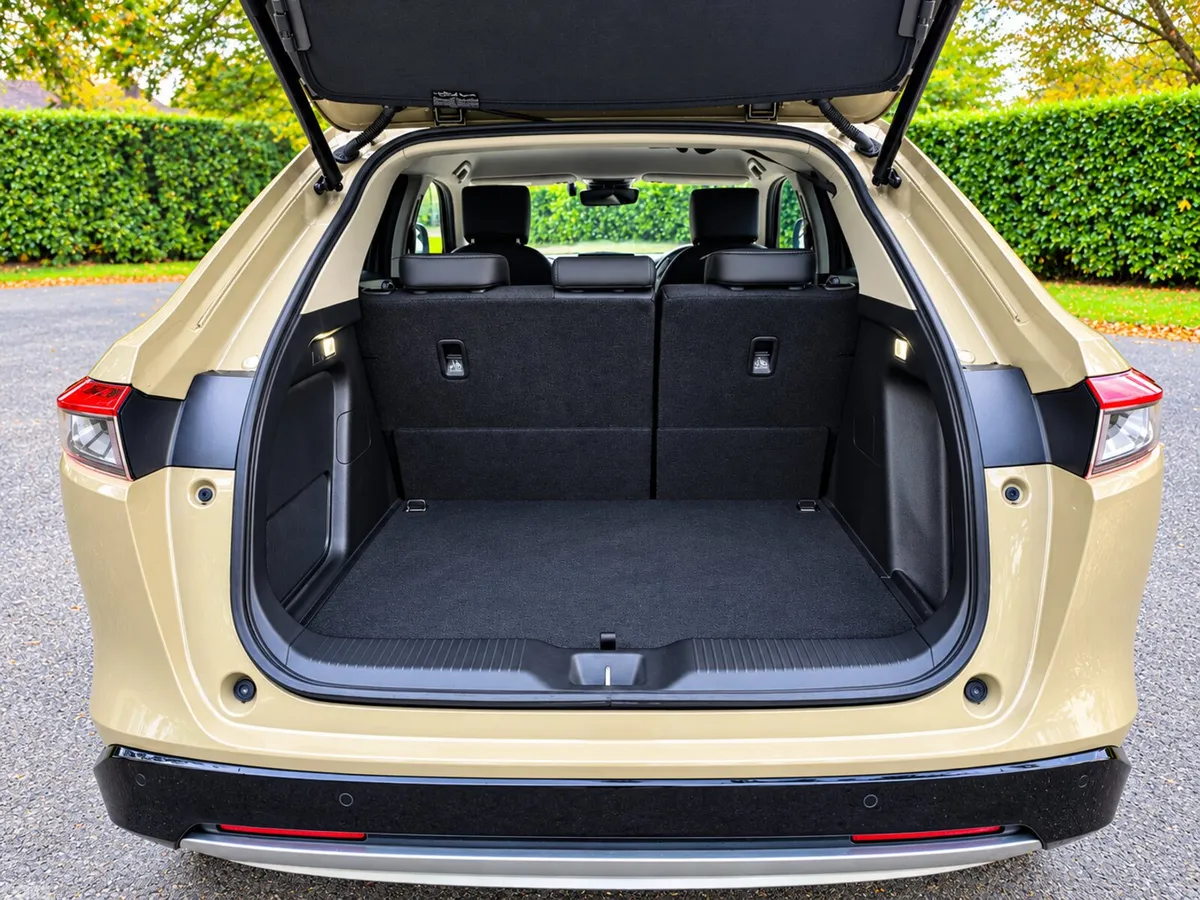Honda Vezel SUV, Petrol Hybrid, 2022, Beige