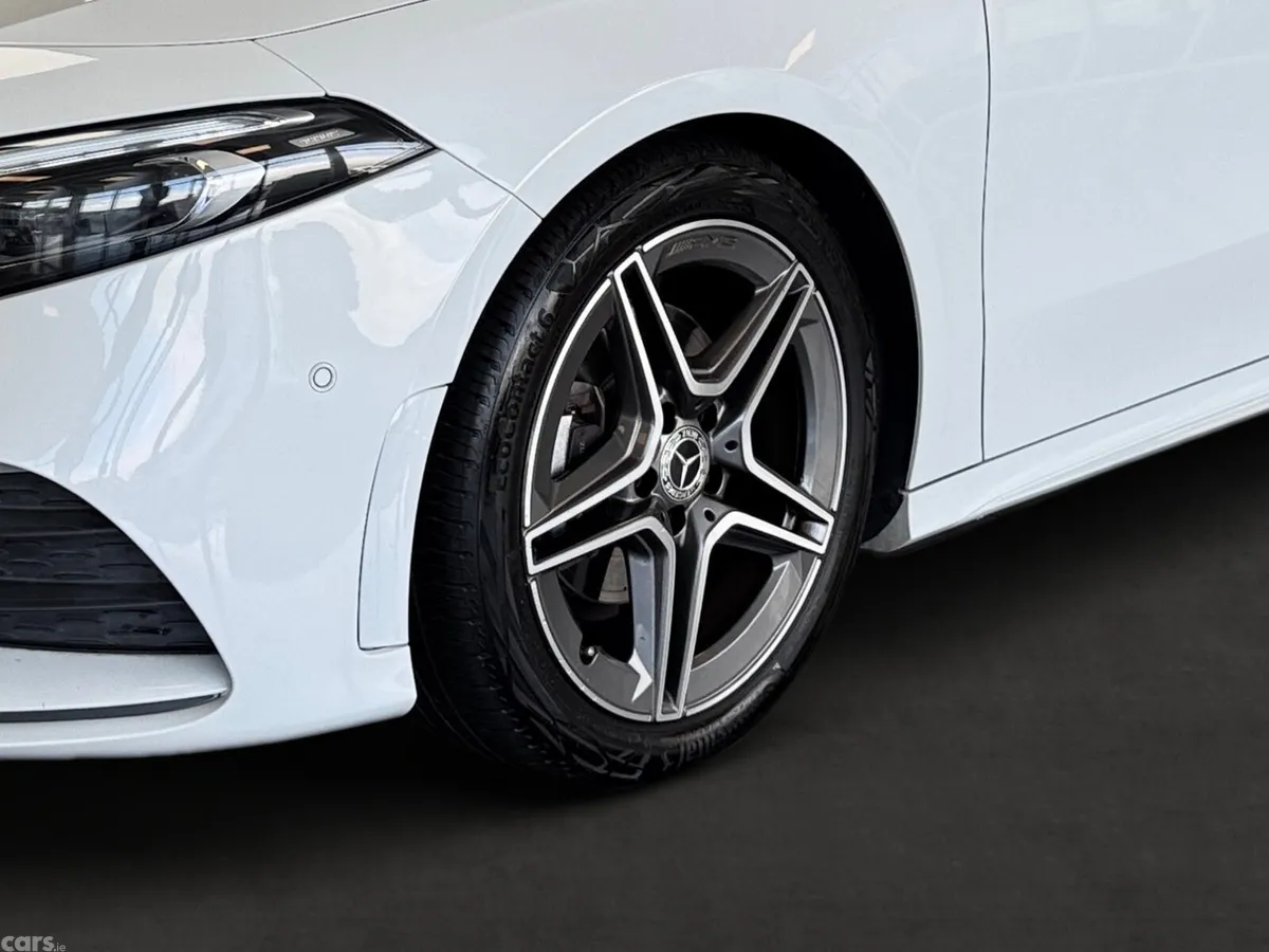 Mercedes-Benz A-Class Hatchback, Diesel, 2021, White