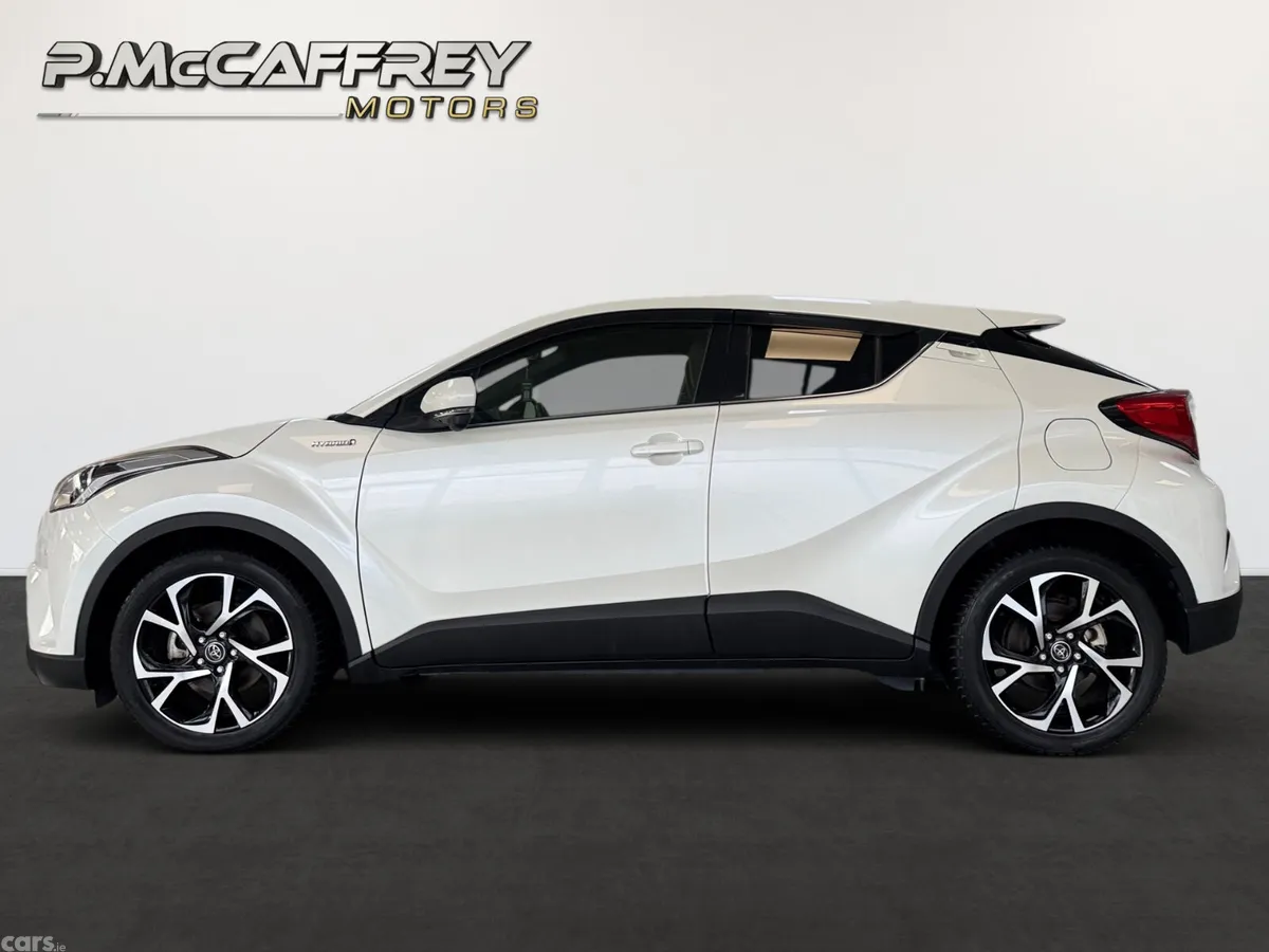 Toyota C-HR Hatchback, Petrol Hybrid, 2017, White