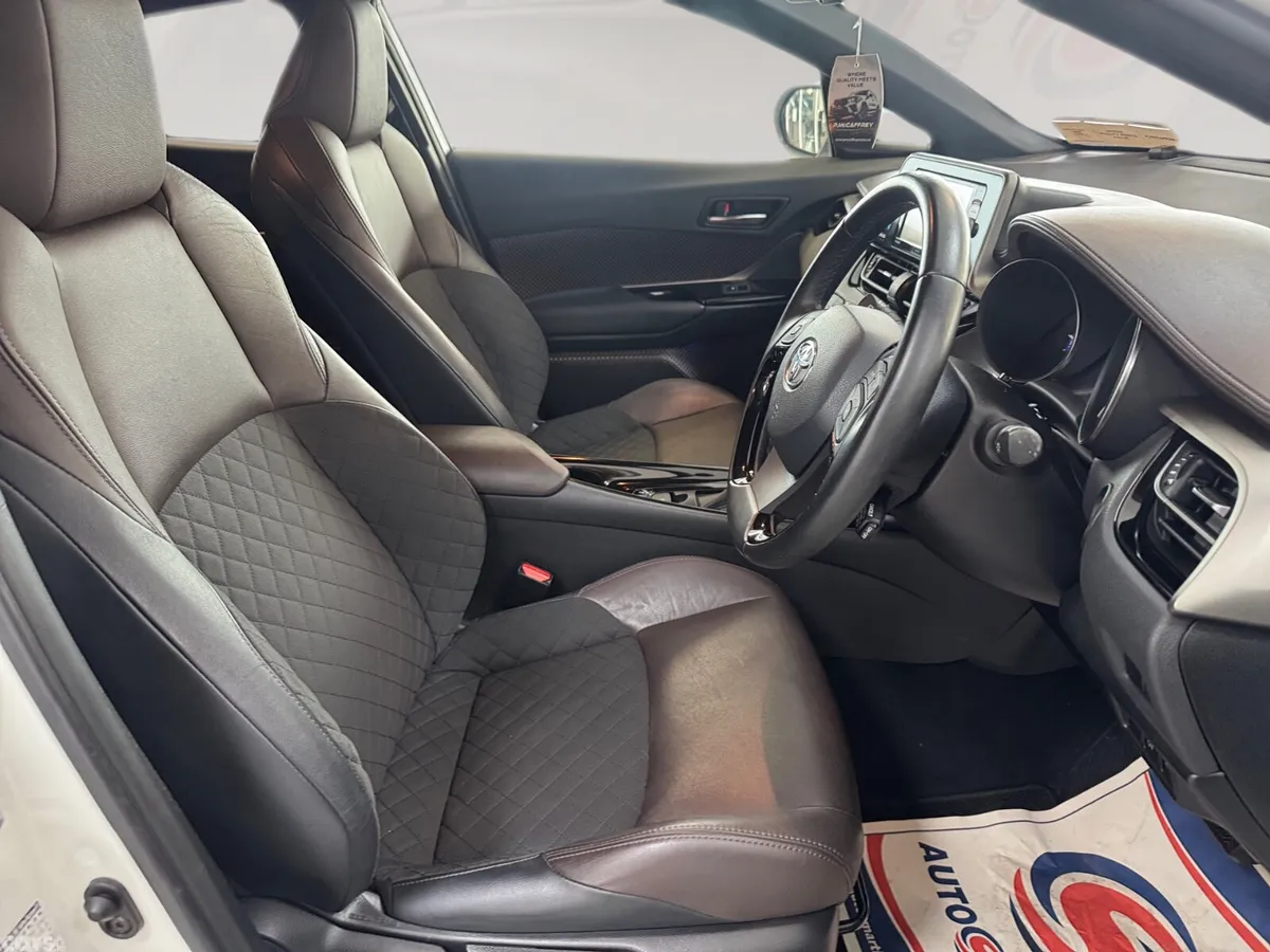 Toyota C-HR Hatchback, Petrol Hybrid, 2017, White