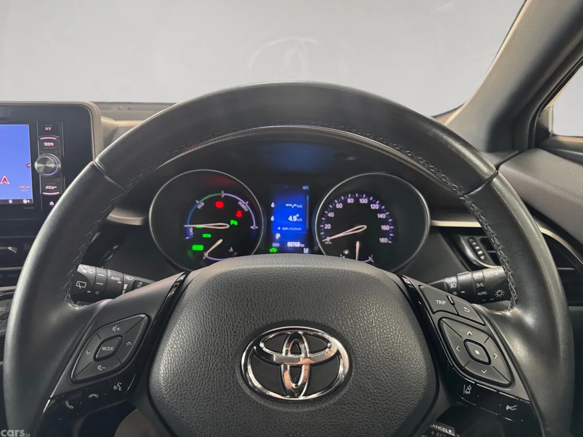 Toyota C-HR Hatchback, Petrol Hybrid, 2017, White