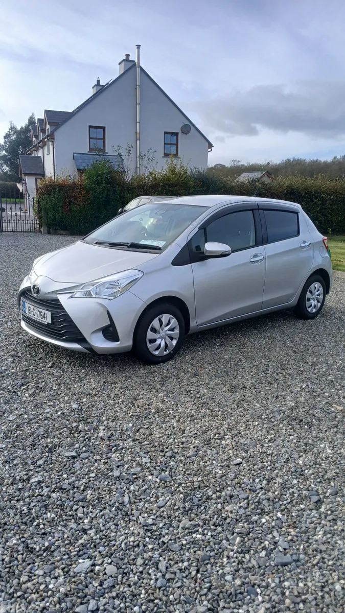 Toyota Vitz Hatchback, Petrol, 2018, Silver
