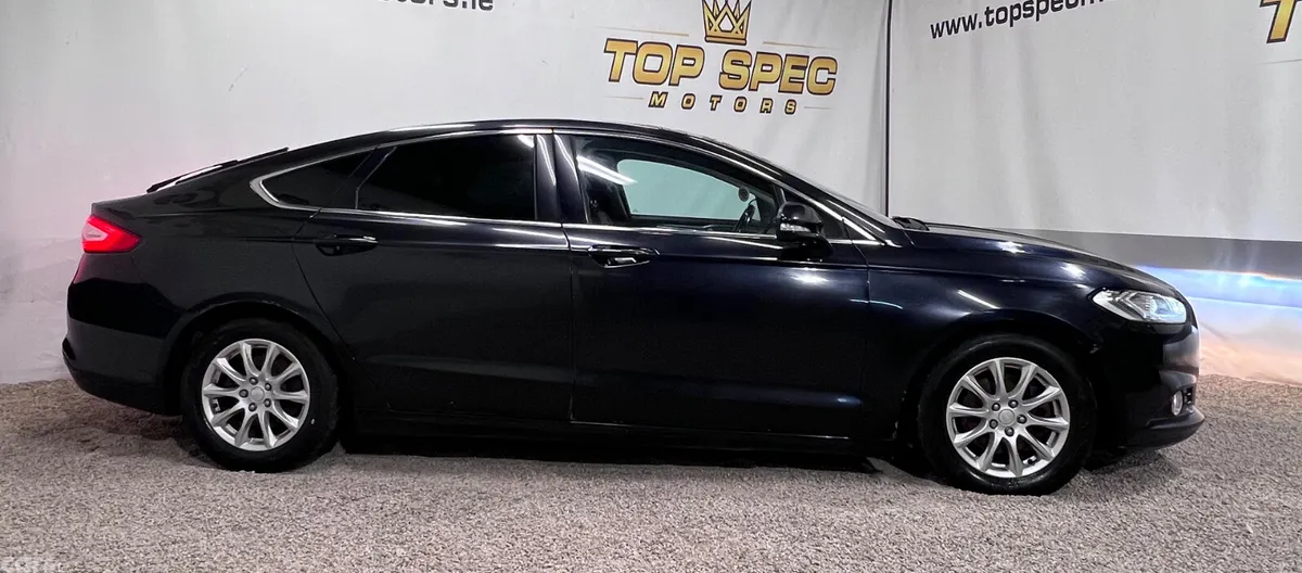 Ford Mondeo Hatchback, Diesel, 2015, Black