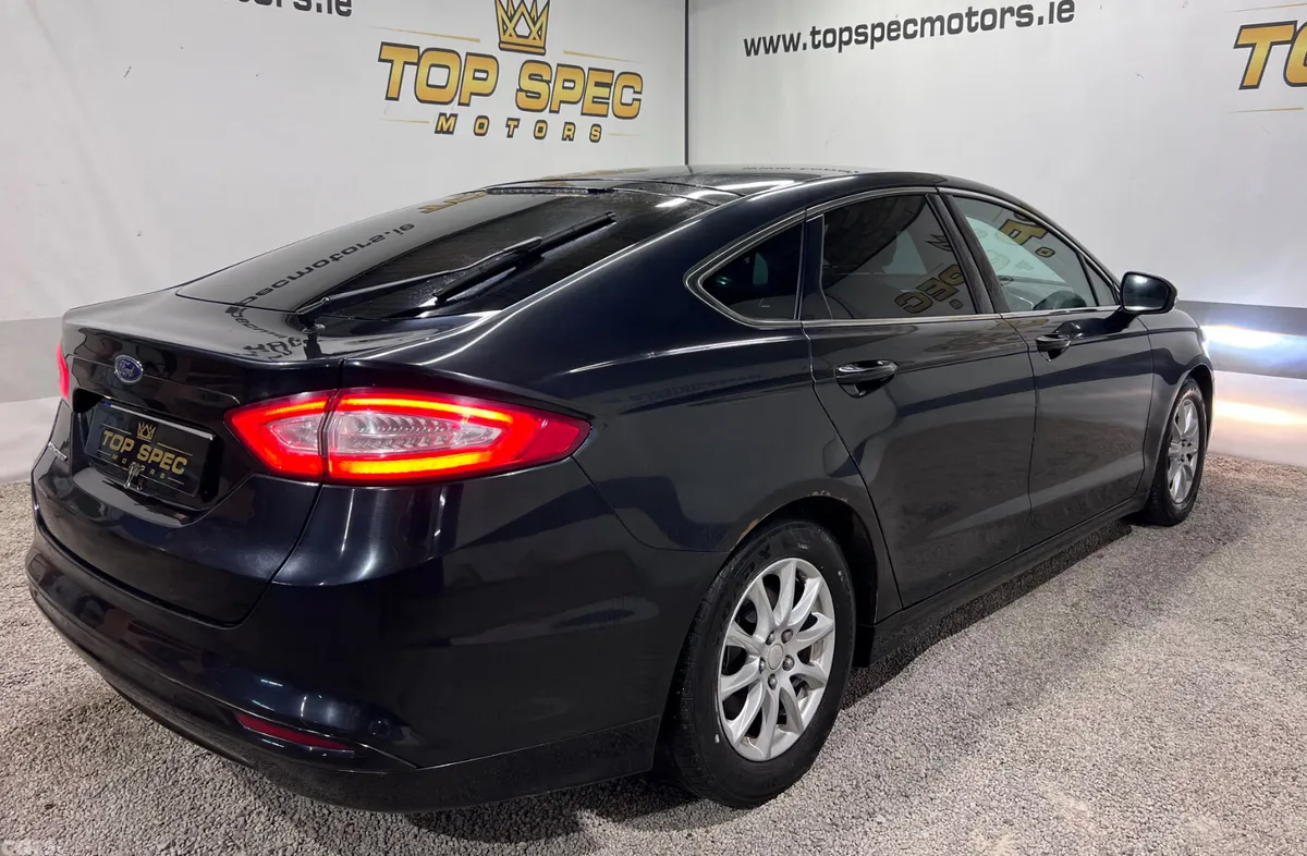 Ford Mondeo Hatchback, Diesel, 2015, Black