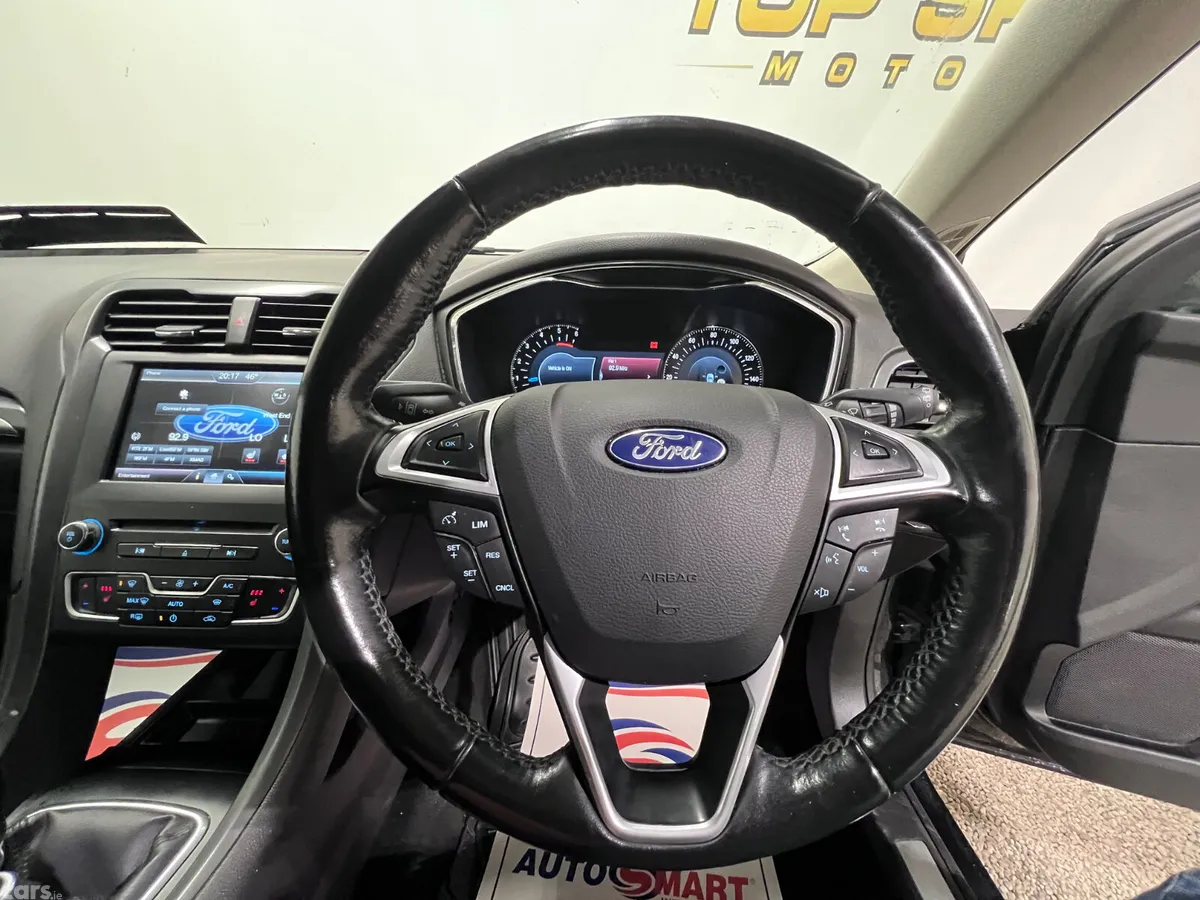 Ford Mondeo Hatchback, Diesel, 2015, Black