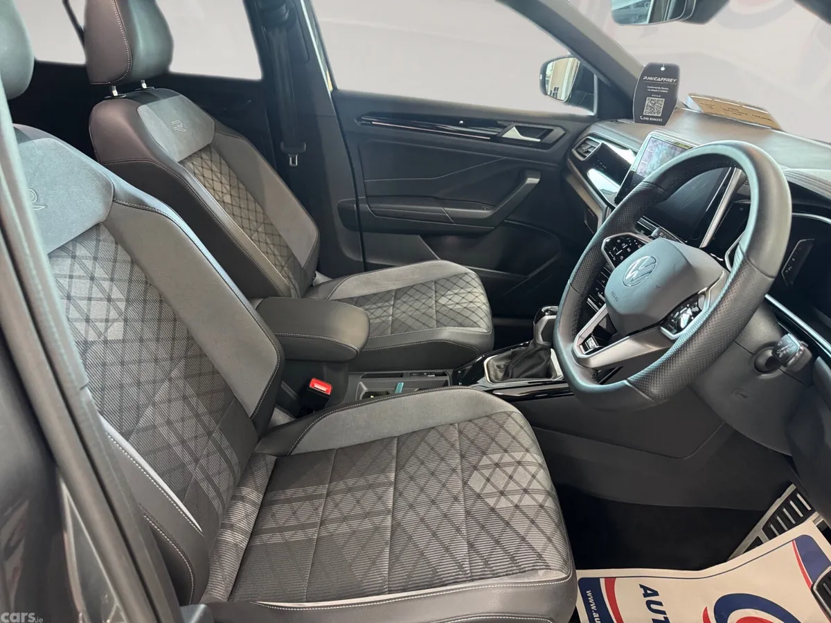 Volkswagen T-Roc SUV, Diesel, 2023, Grey
