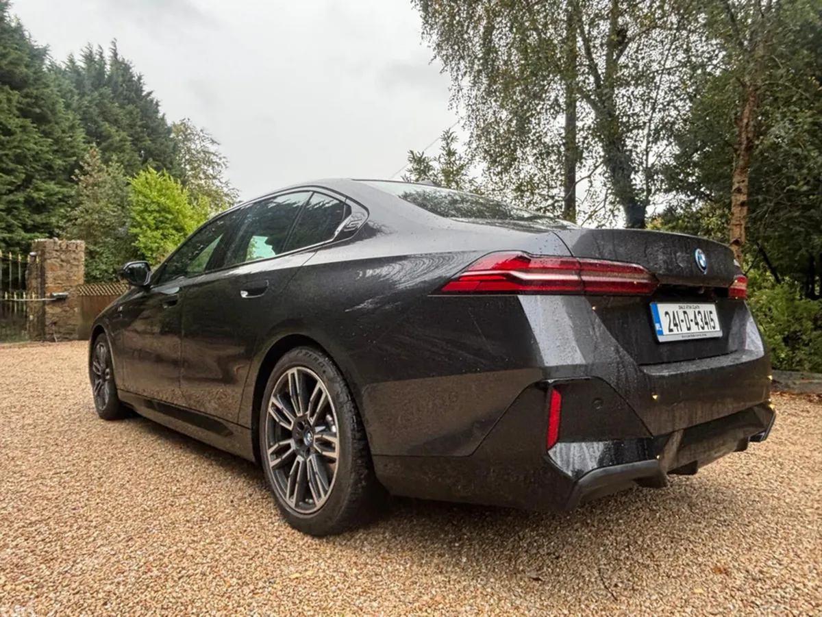 BMW 5-Series Saloon, Petrol Plug-in Hybrid, 2024, Grey