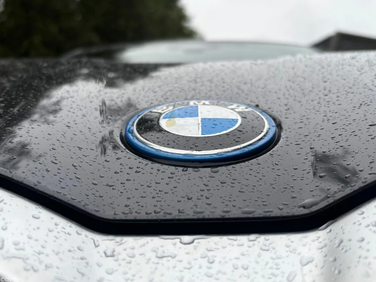BMW 5-Series Saloon, Petrol Plug-in Hybrid, 2024, Grey