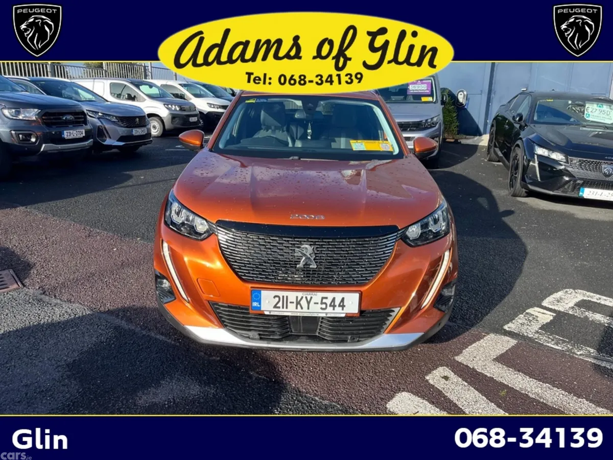 Peugeot 2008 MPV, Petrol, 2021, Orange
