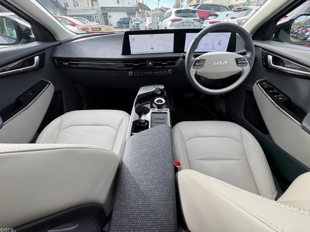 Kia EV6 Hatchback, Electric, 2024, Grey