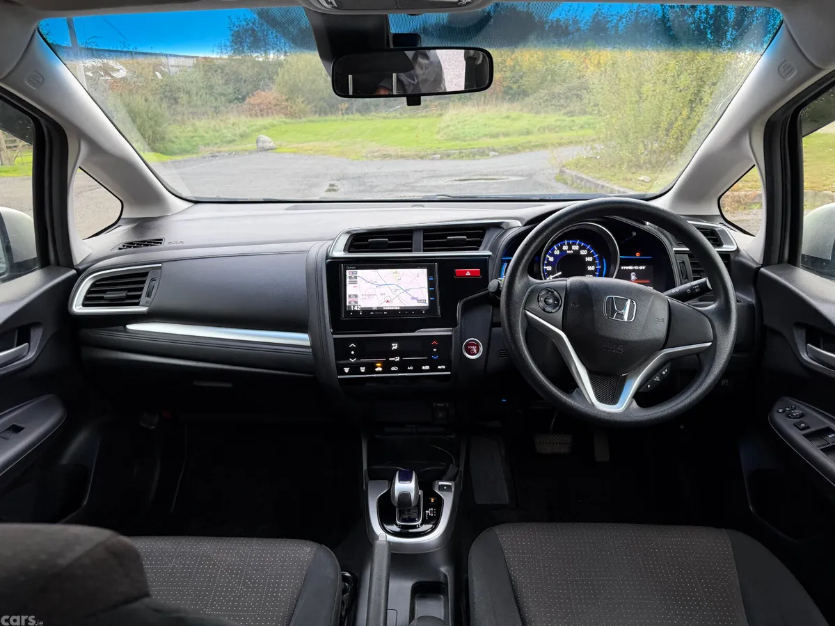 Honda Fit Hatchback, Petrol Hybrid, 2015, Silver
