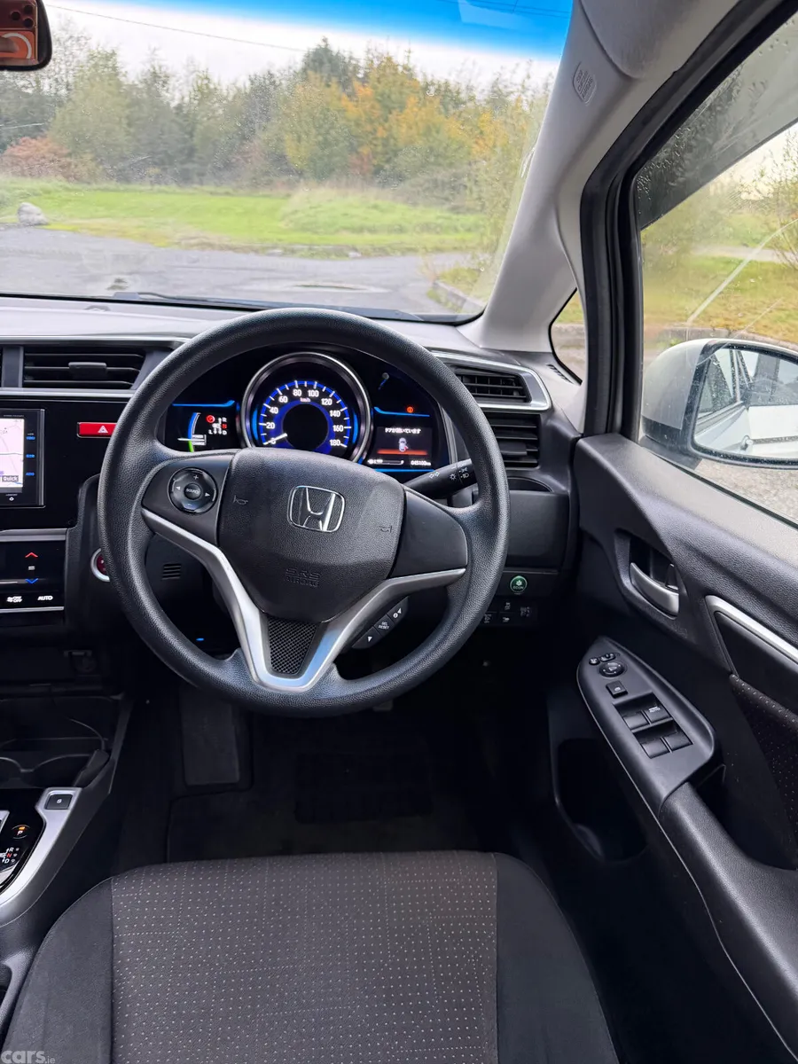 Honda Fit Hatchback, Petrol Hybrid, 2015, Silver