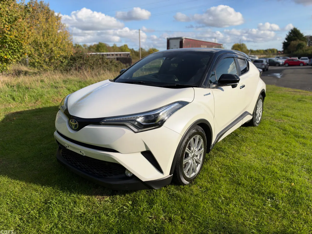 Toyota C-HR SUV, Petrol Hybrid, 2018, White