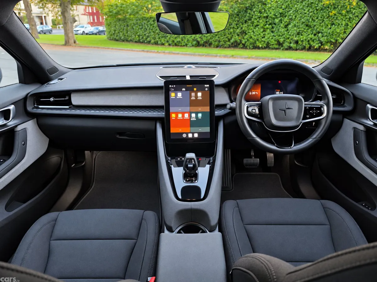 Polestar 2 Hatchback, Electric, 2022, Black
