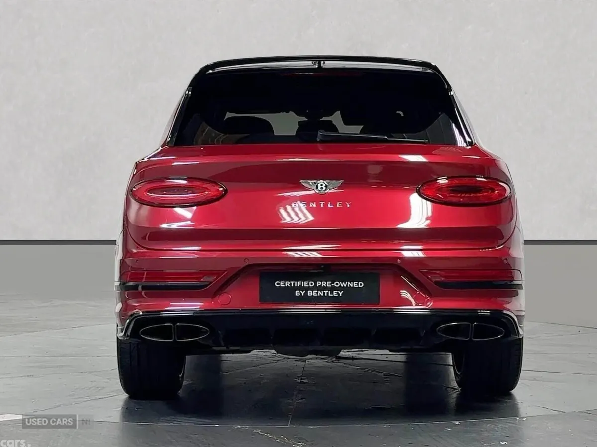 Bentley Bentayga SUV, Petrol, 2022, Red