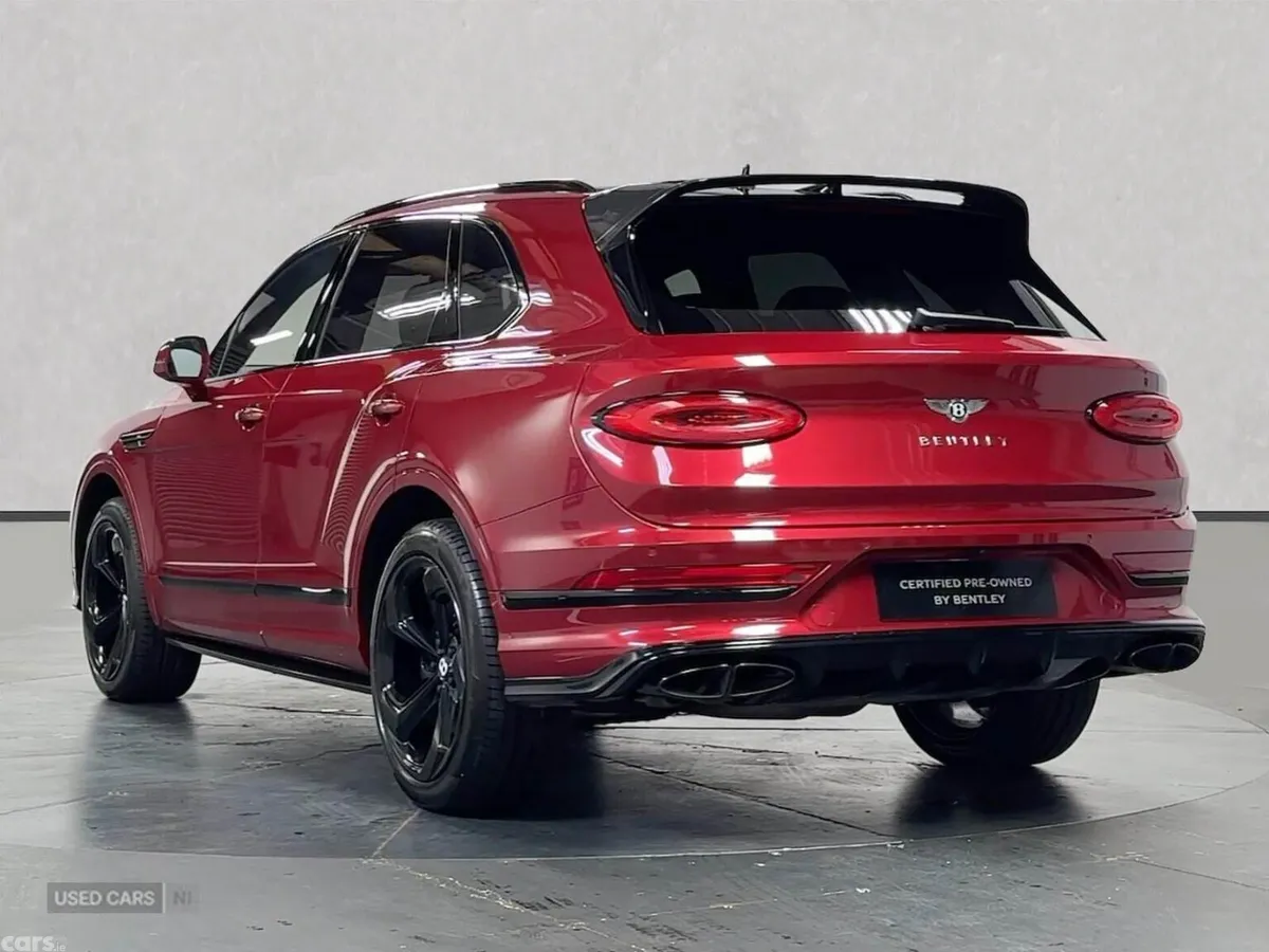Bentley Bentayga SUV, Petrol, 2022, Red