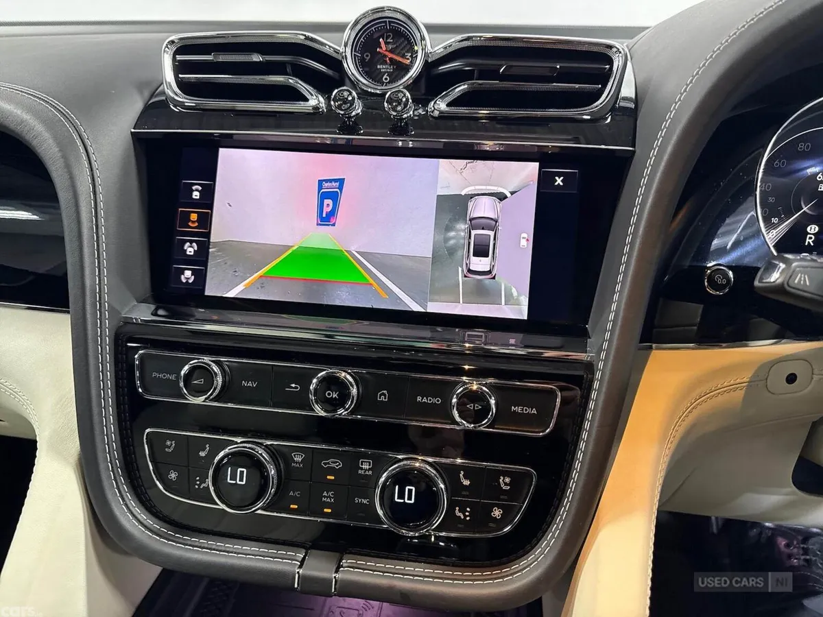 Bentley Bentayga SUV, Petrol, 2022, Red