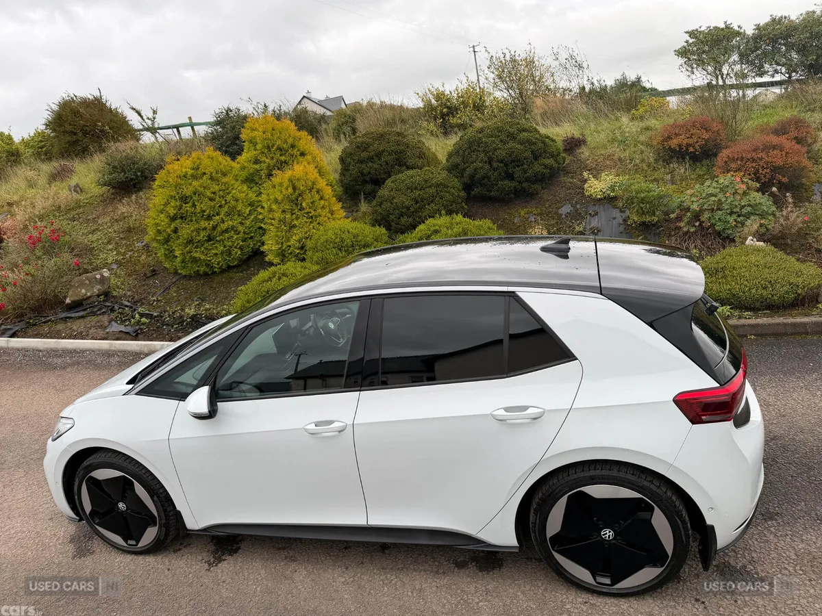 Volkswagen ID.3 Hatchback, Electric, 2024, White