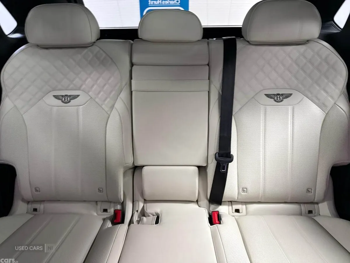 Bentley Bentayga SUV, Petrol, 2022, Red