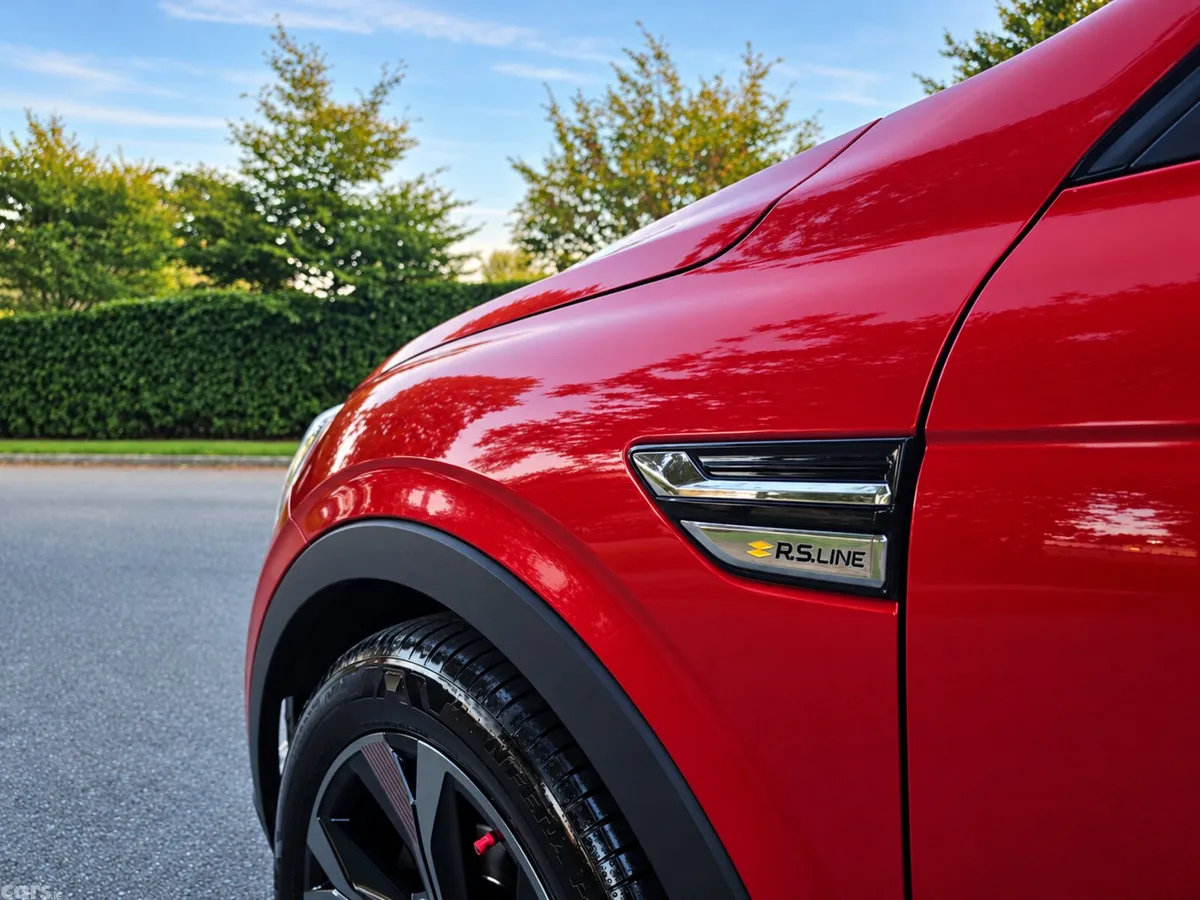 Renault Arkana Hatchback, Petrol, 2023, Red
