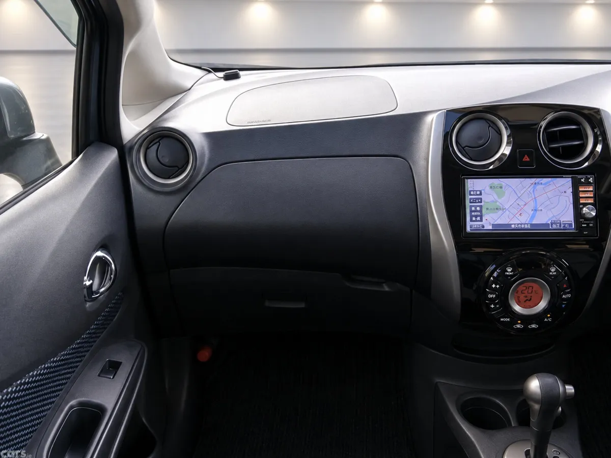 Nissan Note MPV, Petrol, 2013, Grey