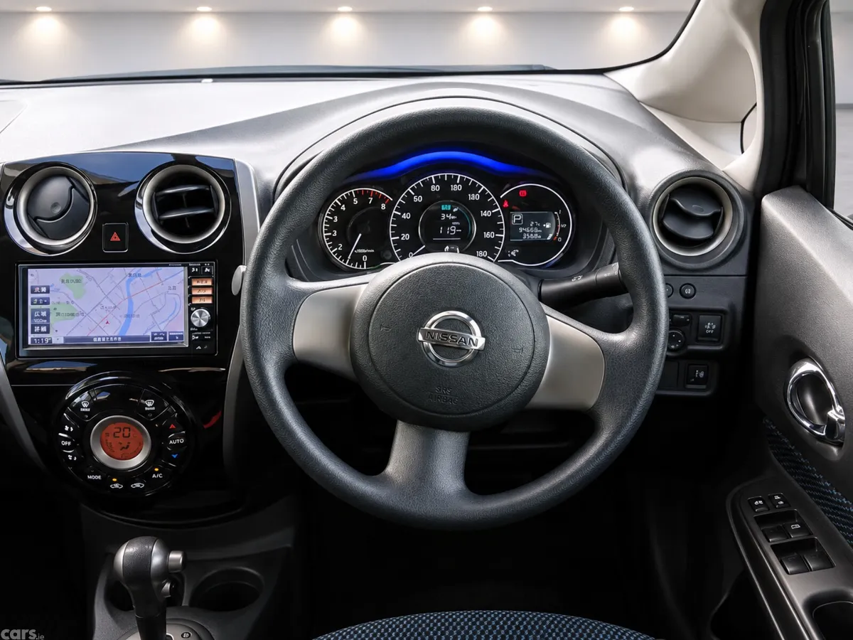 Nissan Note MPV, Petrol, 2013, Grey