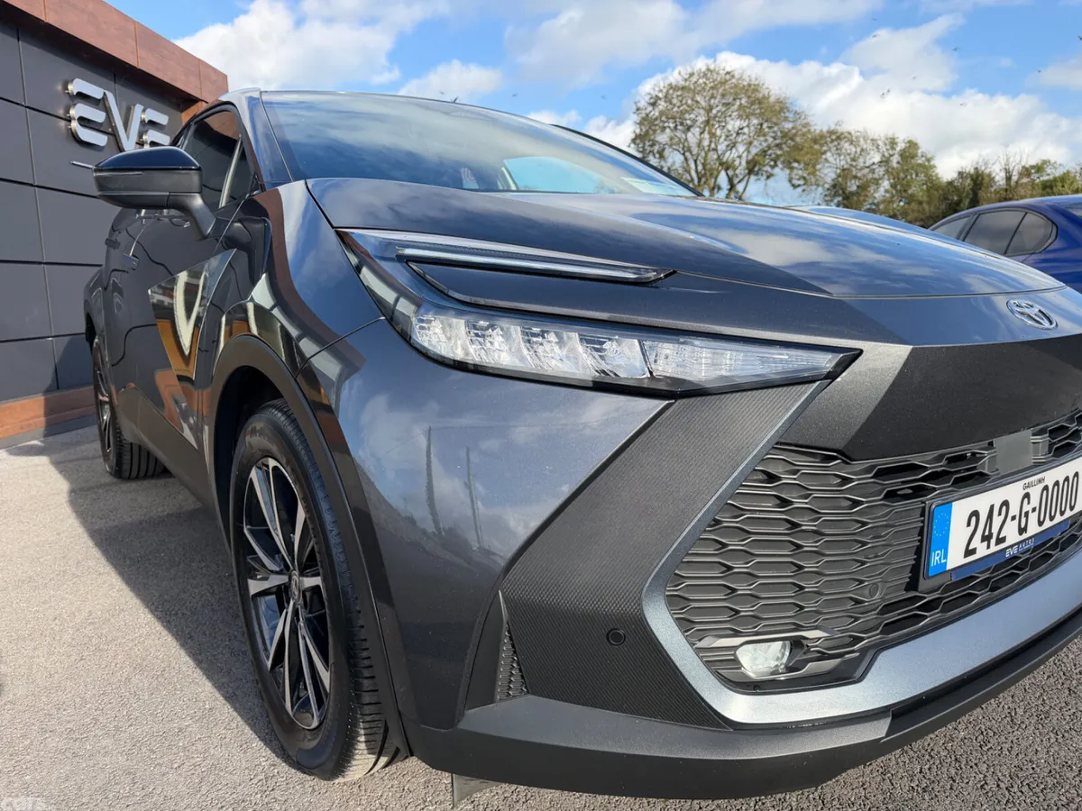 Toyota C-HR SUV, Petrol Plug-in Hybrid, 2024, Grey