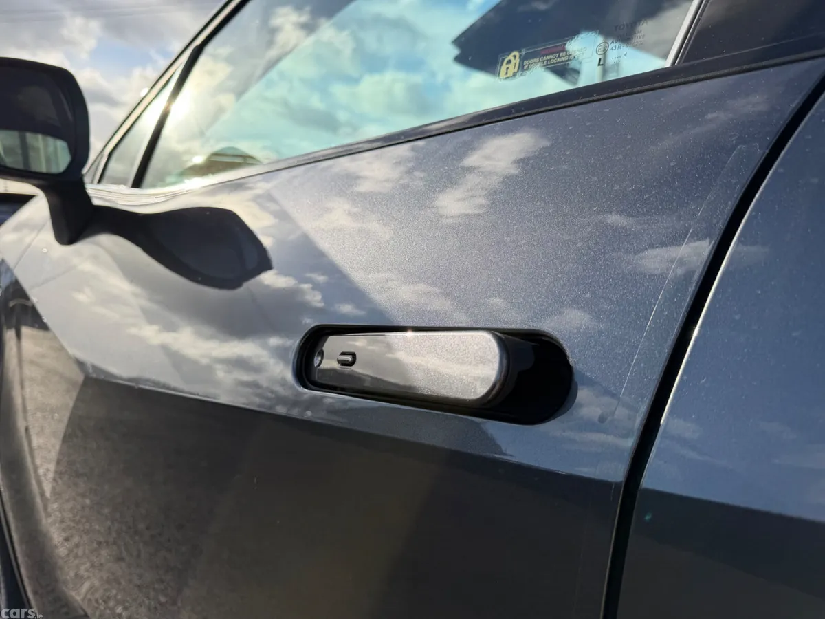 Toyota C-HR SUV, Petrol Plug-in Hybrid, 2024, Grey