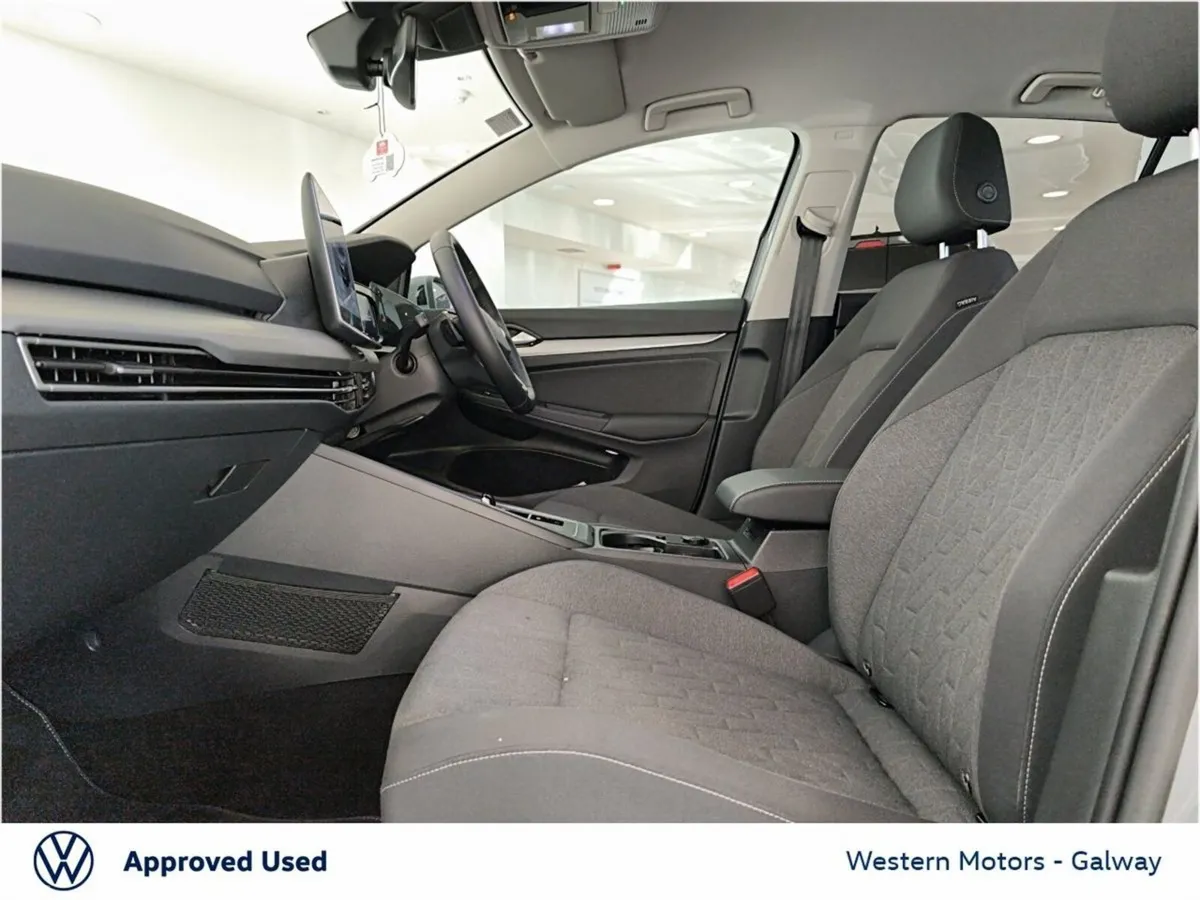 Volkswagen Golf Estate, Petrol, 2026, Grey