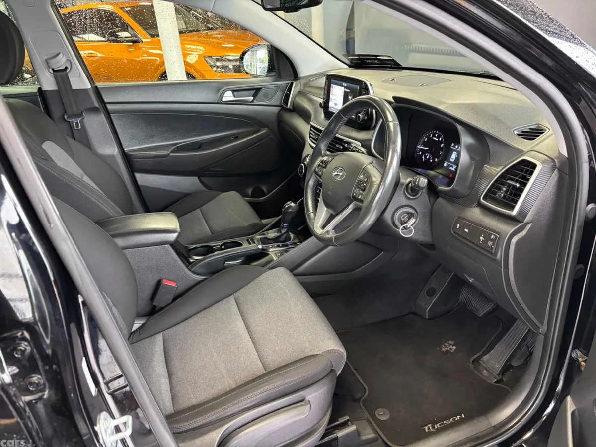 Hyundai Tucson SUV, Petrol, 2018, Black