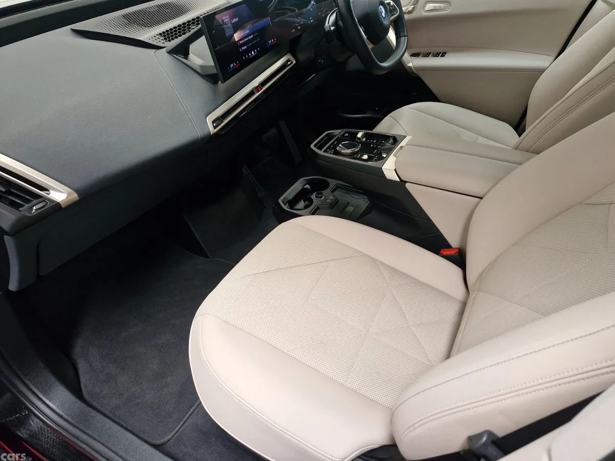 BMW iX SUV, Electric, 2024, Blue