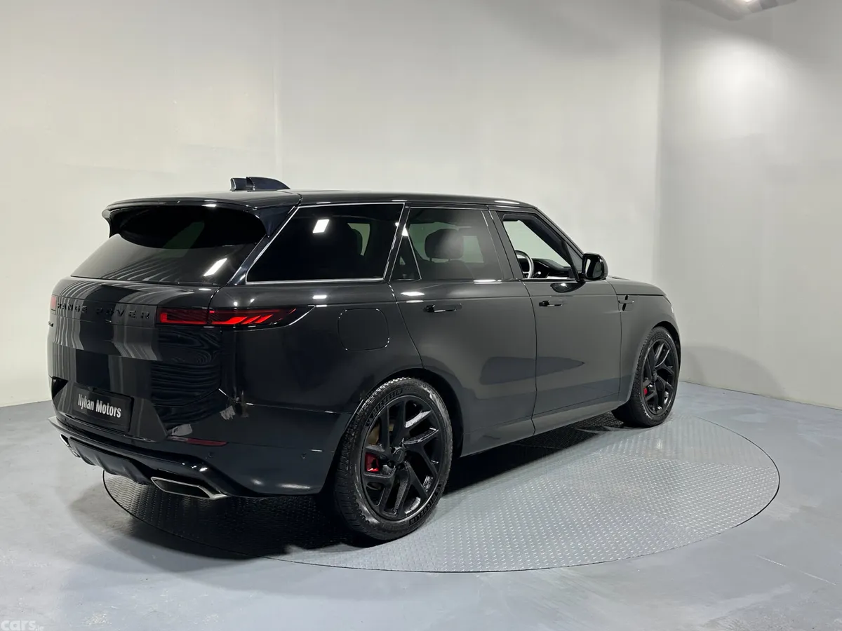 Land Rover Range Rover SUV, Petrol Hybrid, 2026, Black