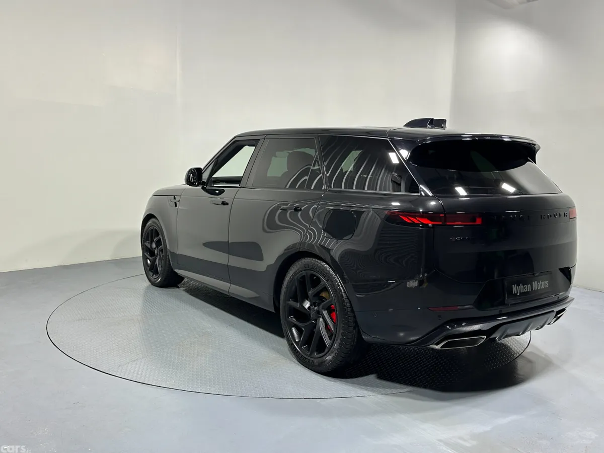 Land Rover Range Rover SUV, Petrol Hybrid, 2026, Black
