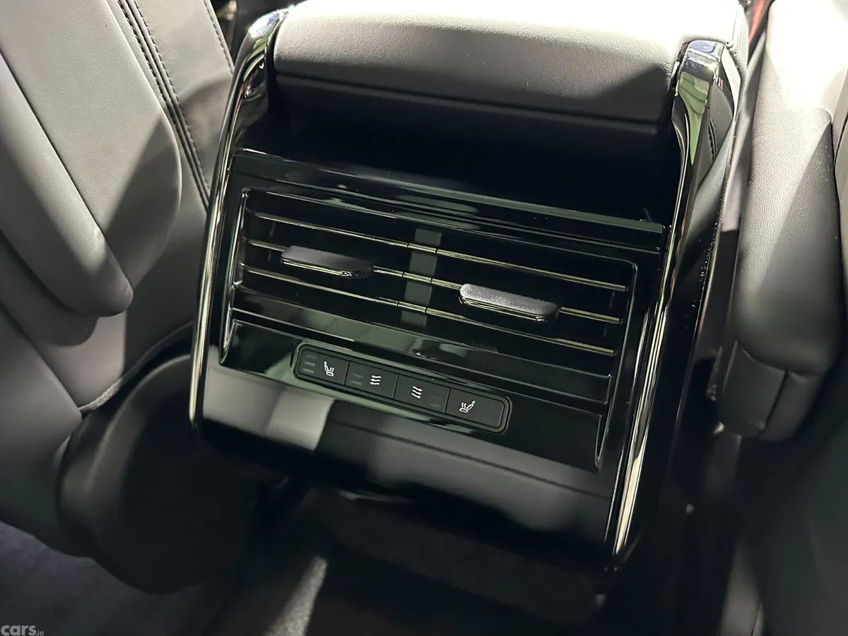 Land Rover Range Rover SUV, Petrol Hybrid, 2026, Black