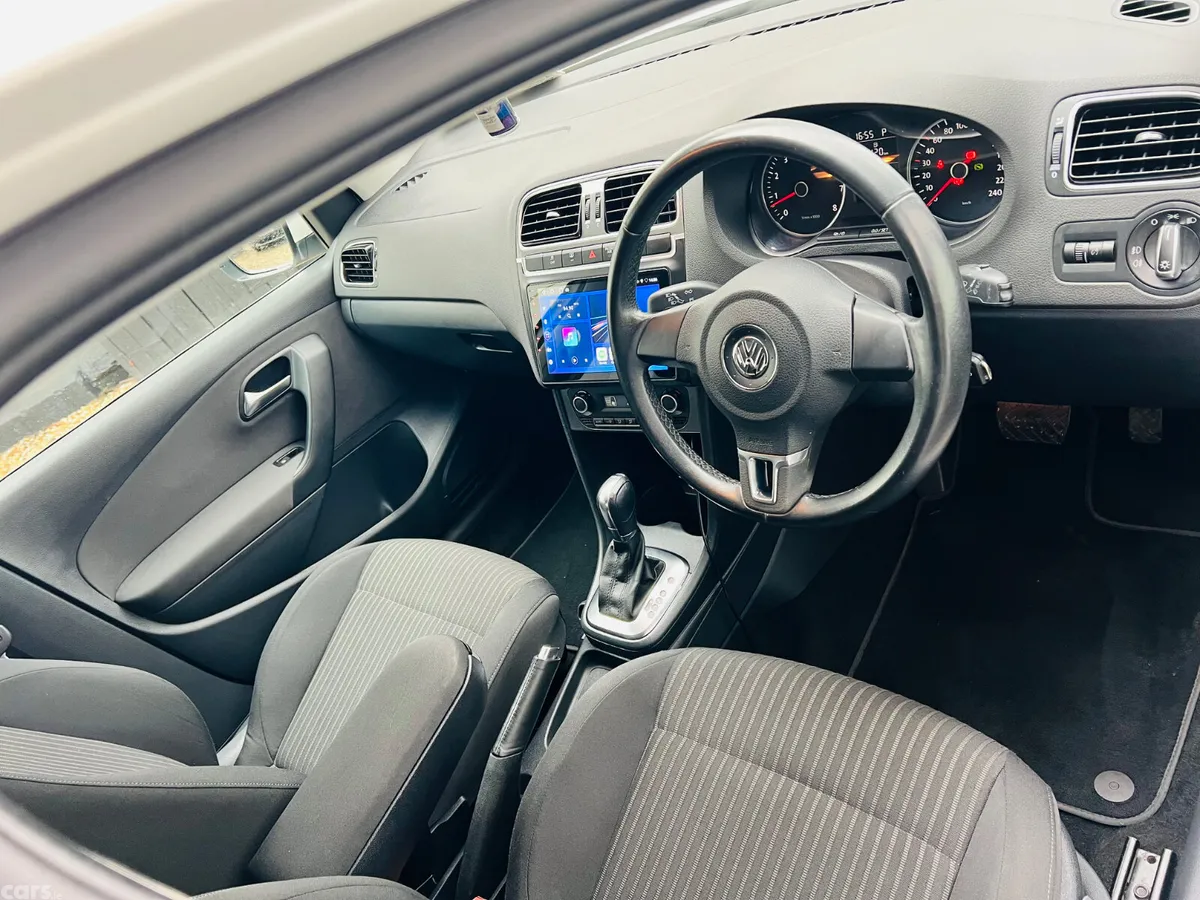 Volkswagen Polo Hatchback, Petrol, 2014, White