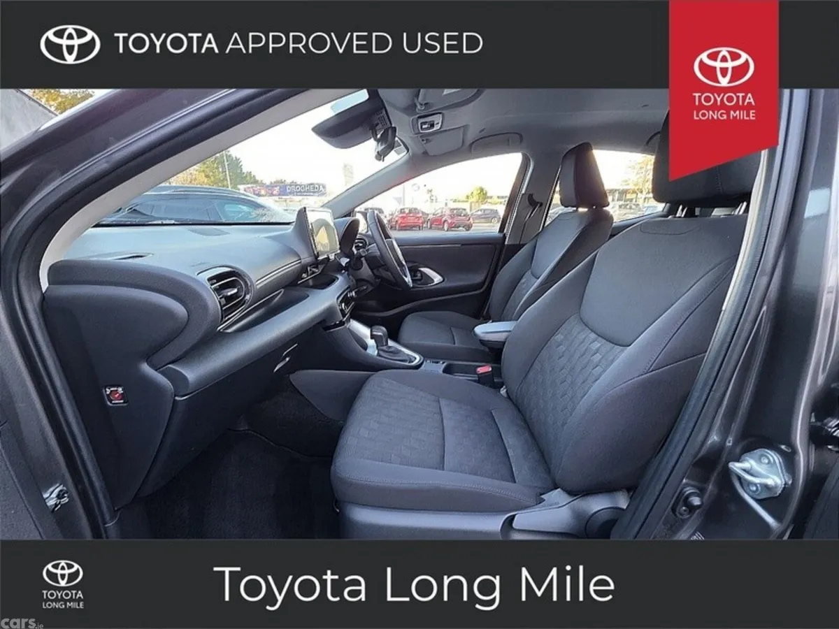 Toyota Yaris Hatchback, Petrol Hybrid, 2026, Grey