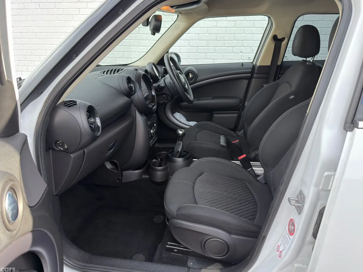 Mini Countryman SUV, Diesel, 2013, White