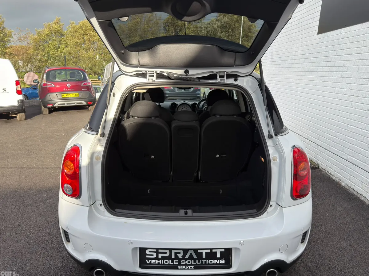 Mini Countryman SUV, Diesel, 2013, White