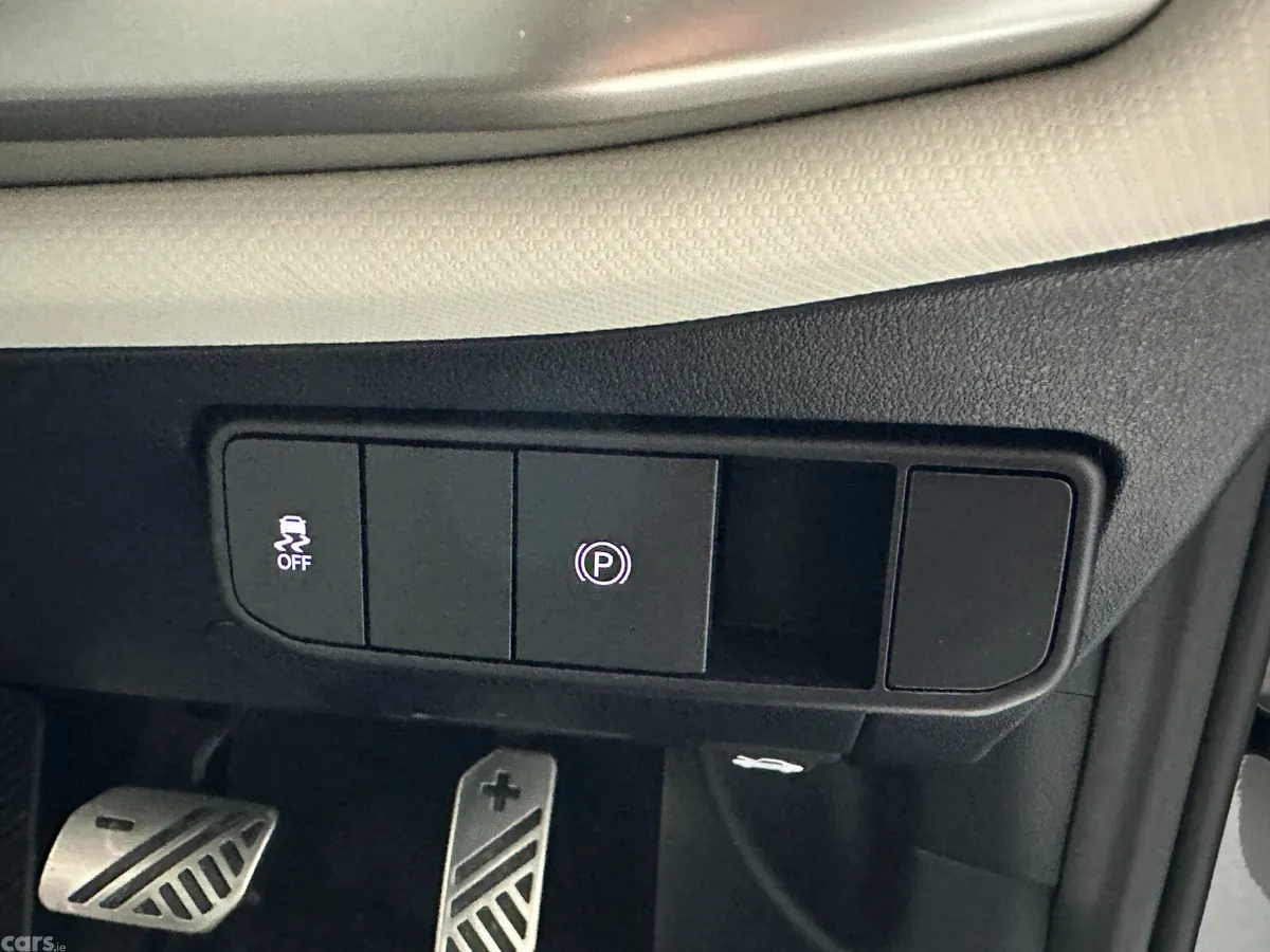 Kia EV4 Hatchback, Electric, 2027, Grey
