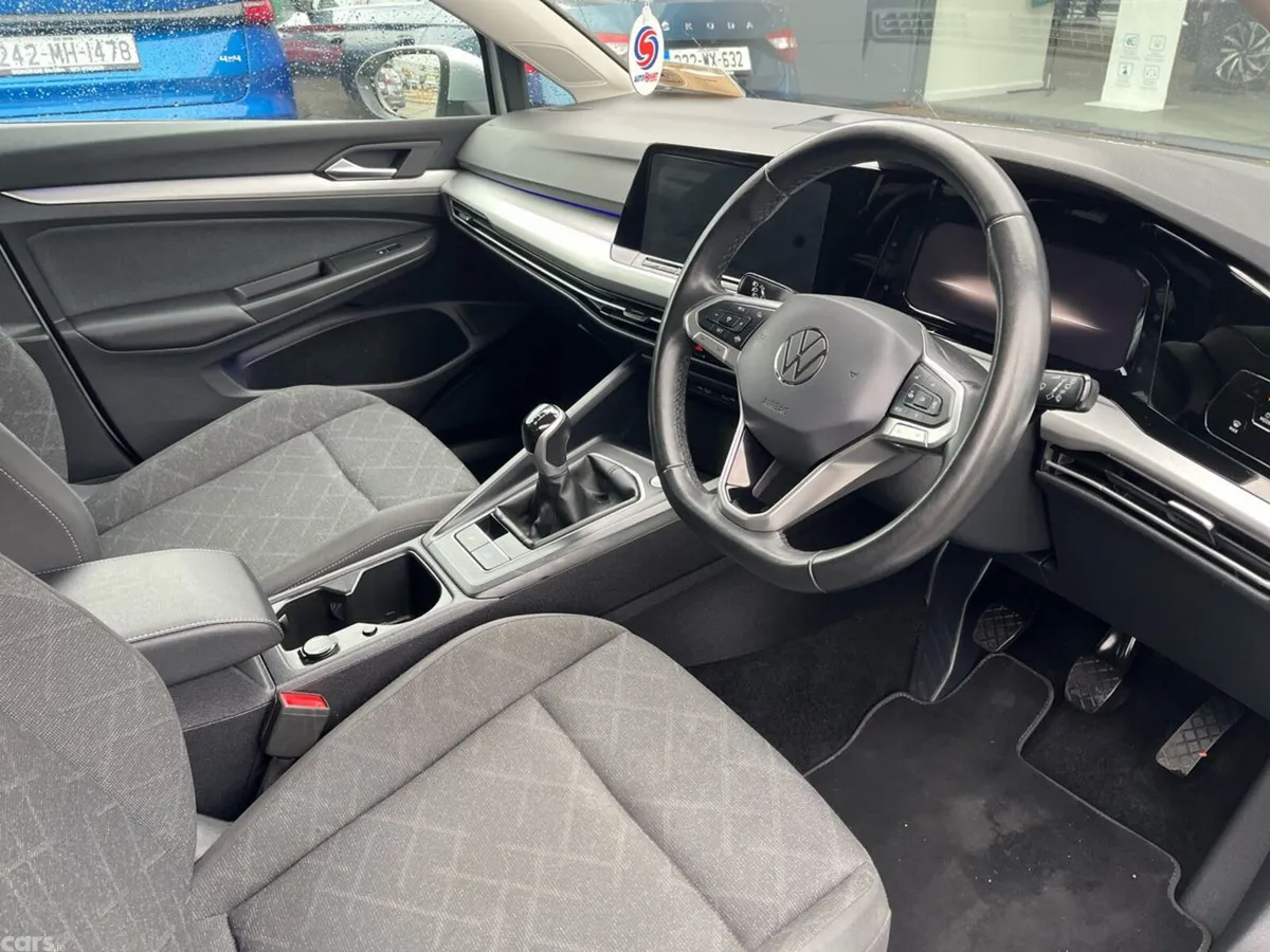 Volkswagen Golf Estate, Diesel, 2024, Silver