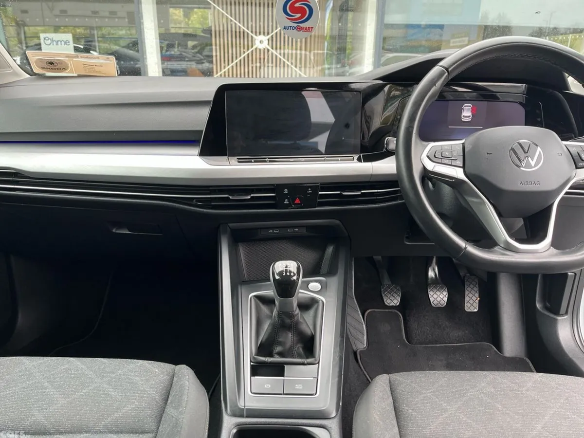 Volkswagen Golf Estate, Diesel, 2024, Silver