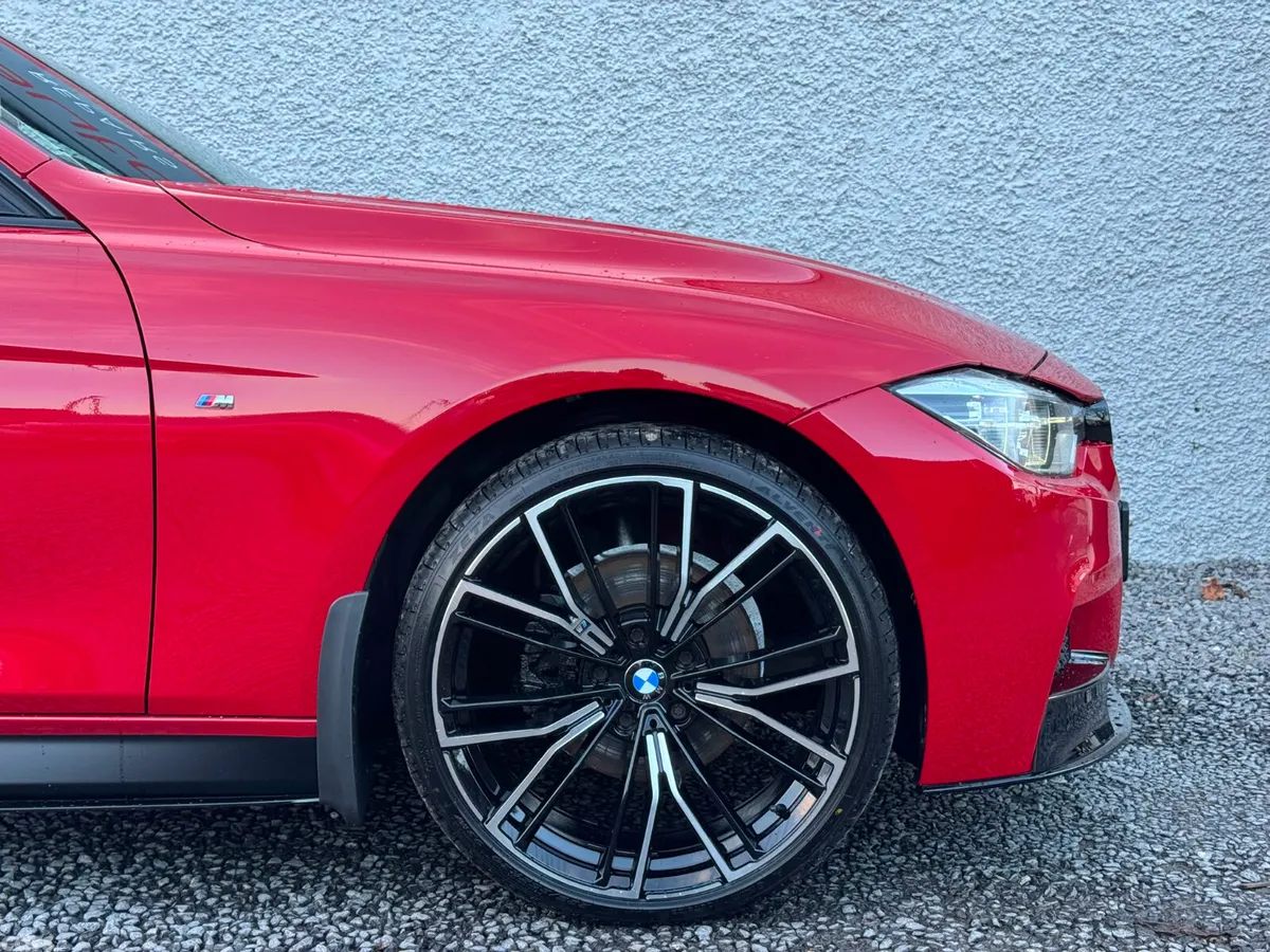 BMW 3-Series Saloon, Diesel, 2018, Red