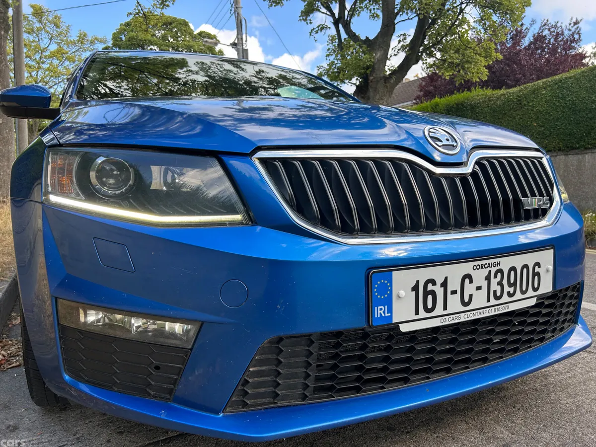 Skoda Octavia Saloon, Diesel, 2016, Blue