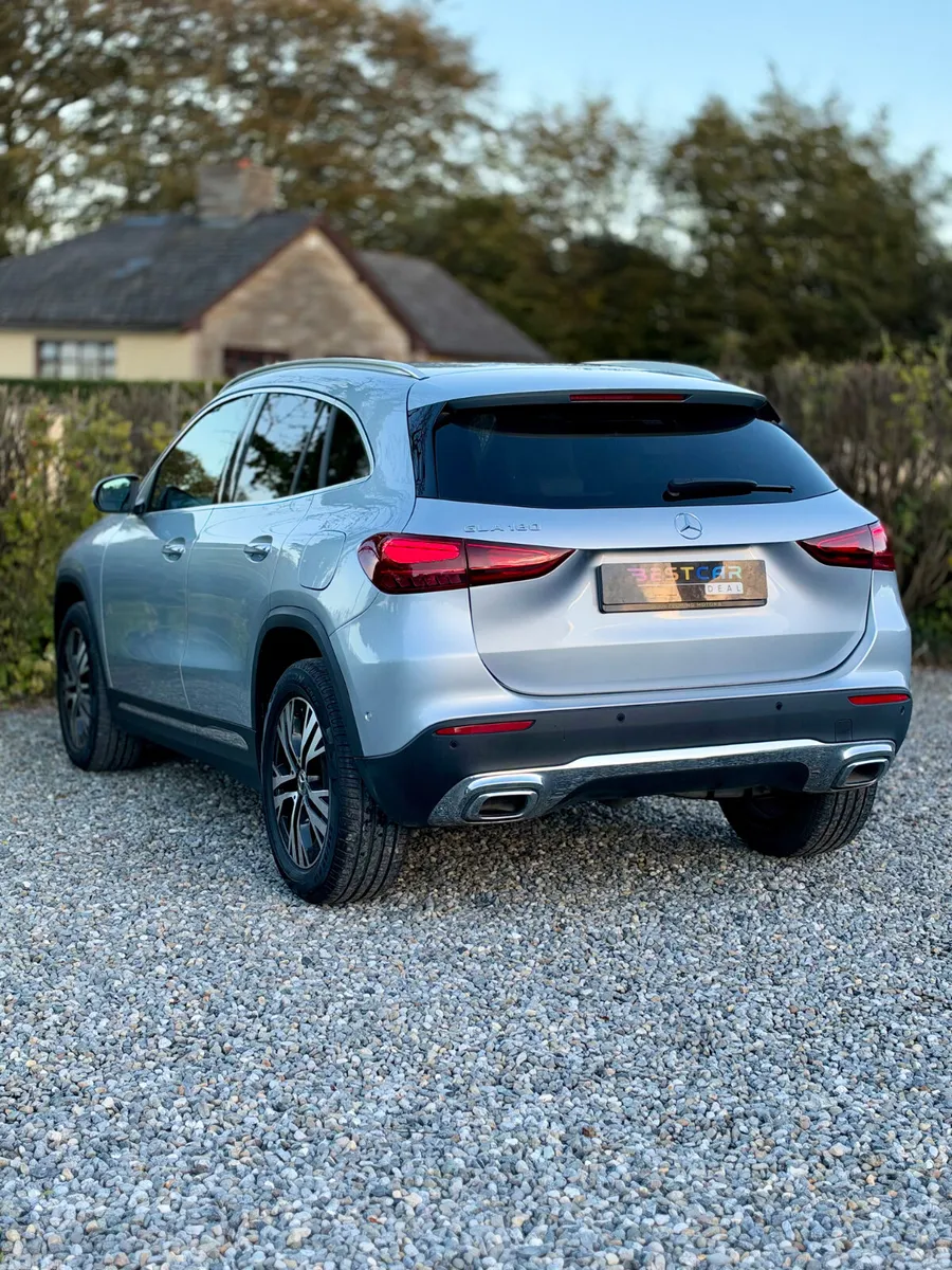Mercedes-Benz GLA SUV, Petrol Hybrid, 2024, Grey
