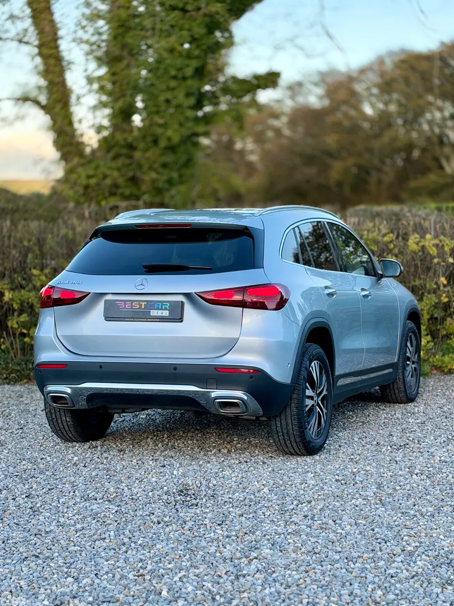 Mercedes-Benz GLA SUV, Petrol Hybrid, 2024, Grey