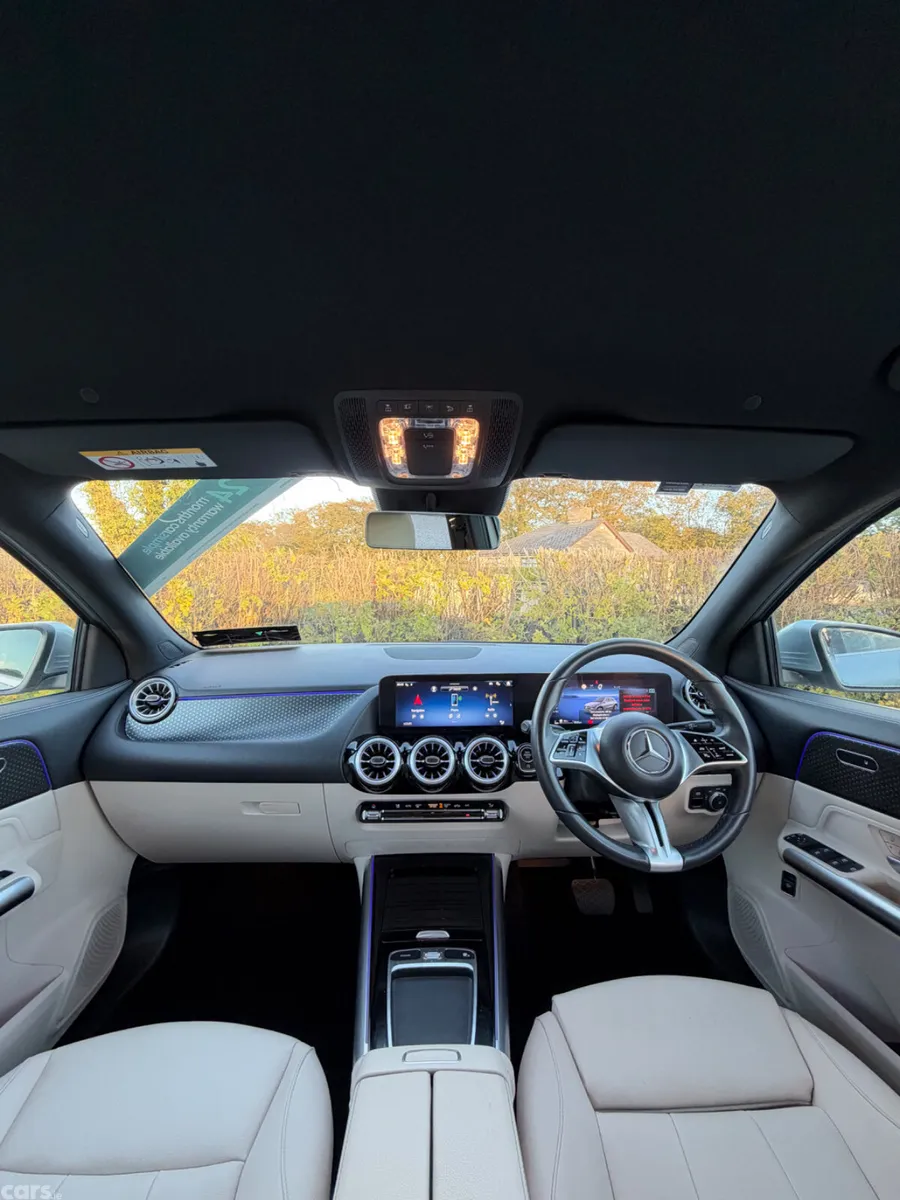 Mercedes-Benz GLA SUV, Petrol Hybrid, 2024, Grey