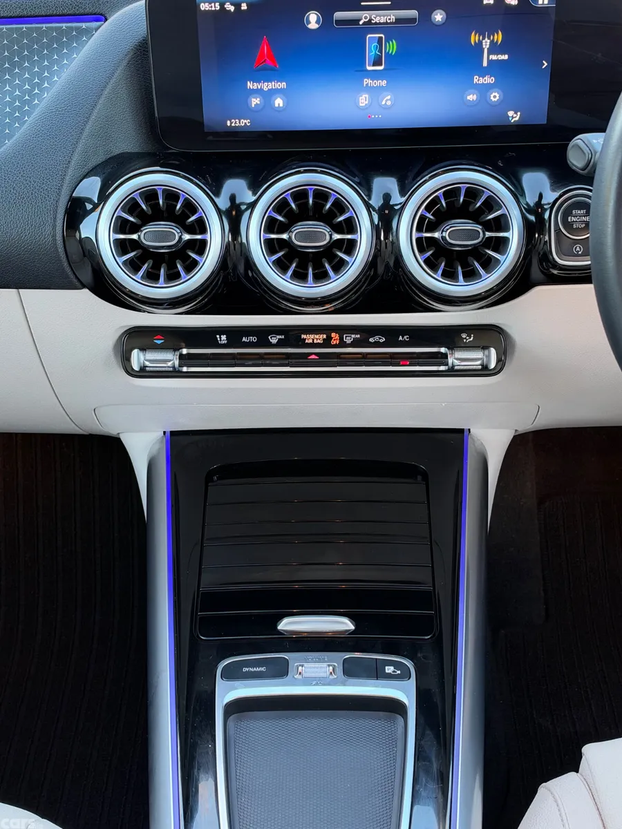 Mercedes-Benz GLA SUV, Petrol Hybrid, 2024, Grey
