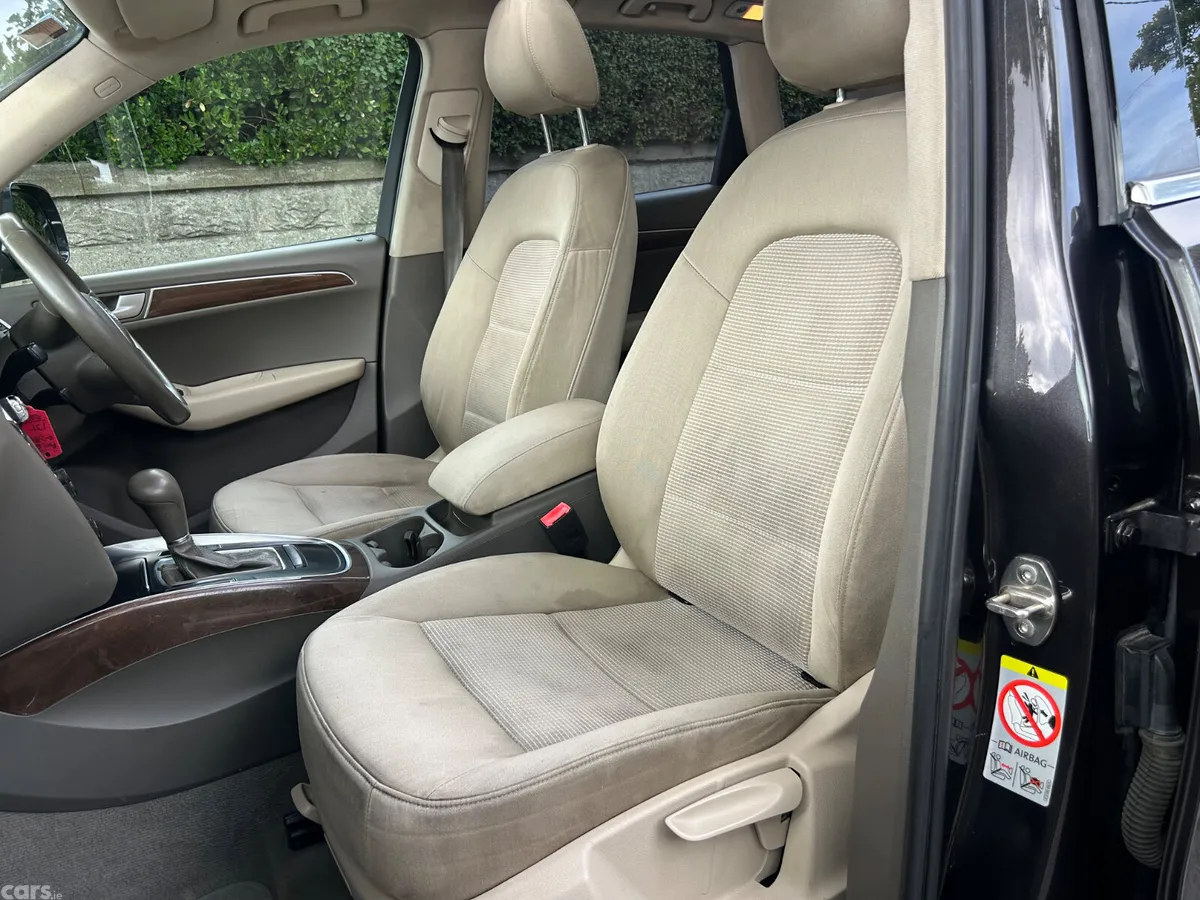 Audi Q5 SUV, Diesel, 2010, Grey