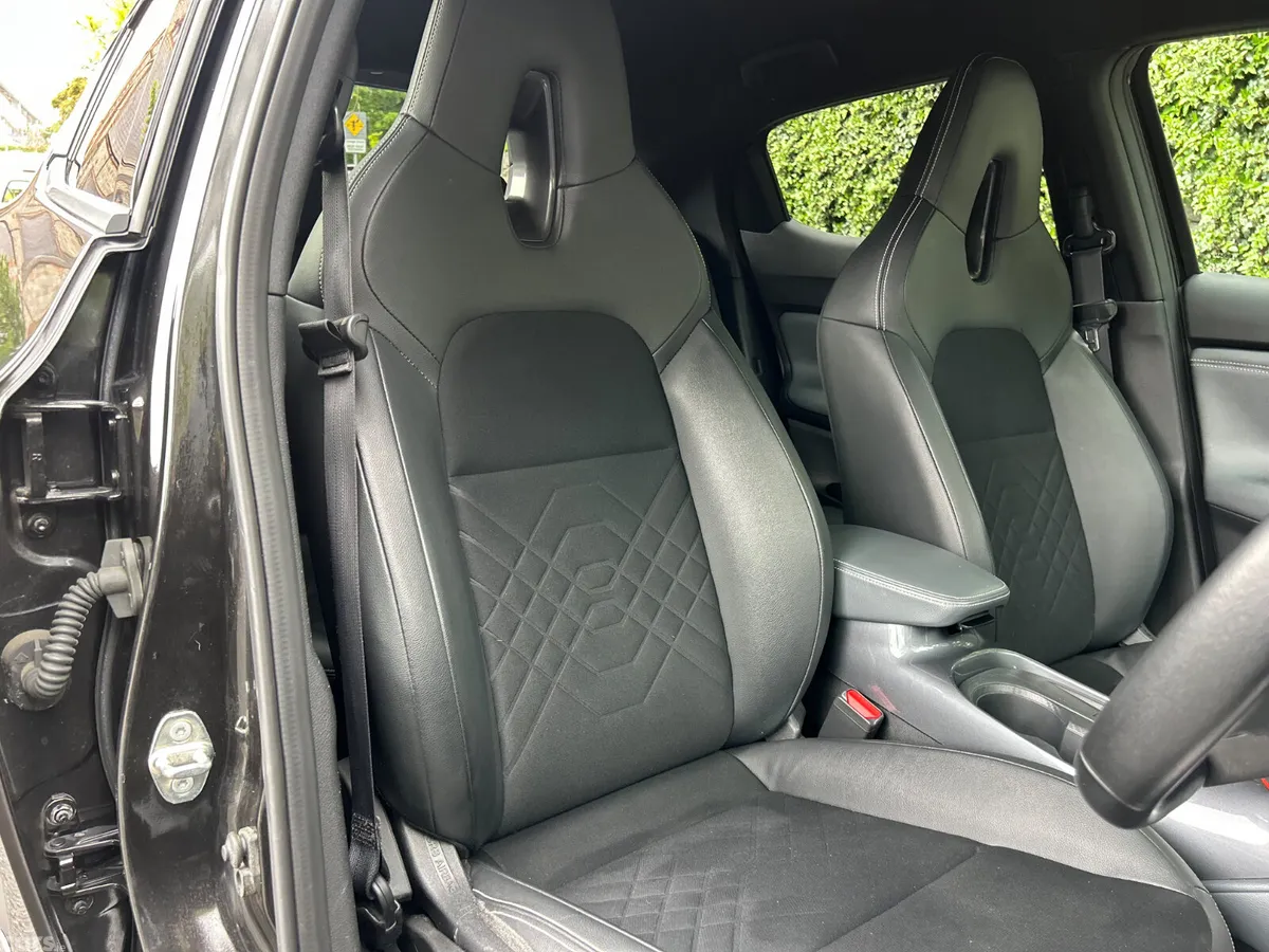 Nissan Juke SUV, Petrol, 2021, Black