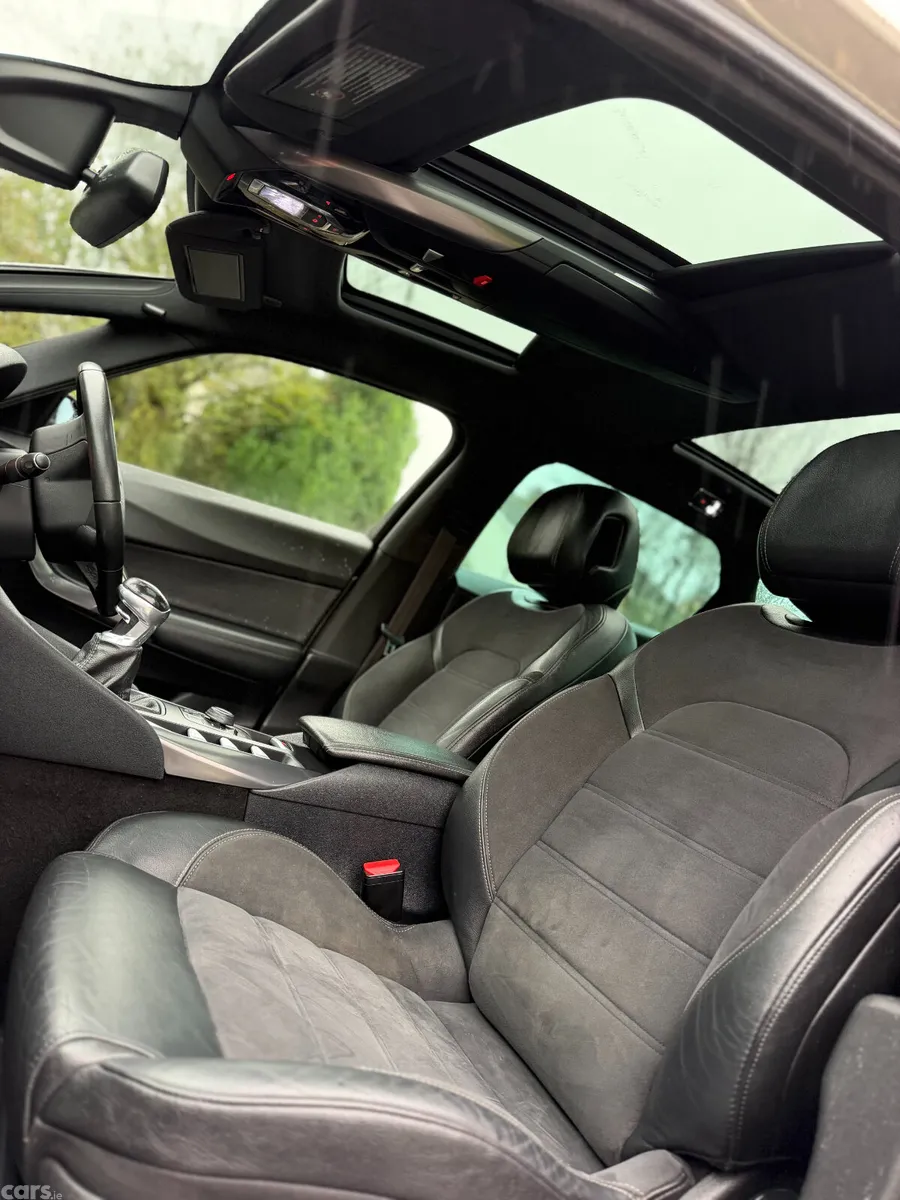 Citroen DS 5 Hatchback, Diesel, 2013, Grey